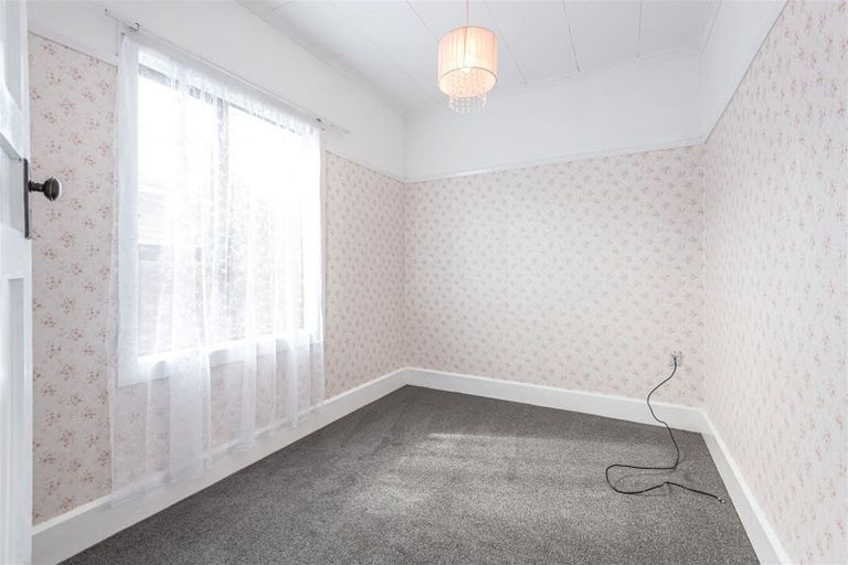 Photo of property in 106 Mackworth Street, Woolston, Christchurch, 8062