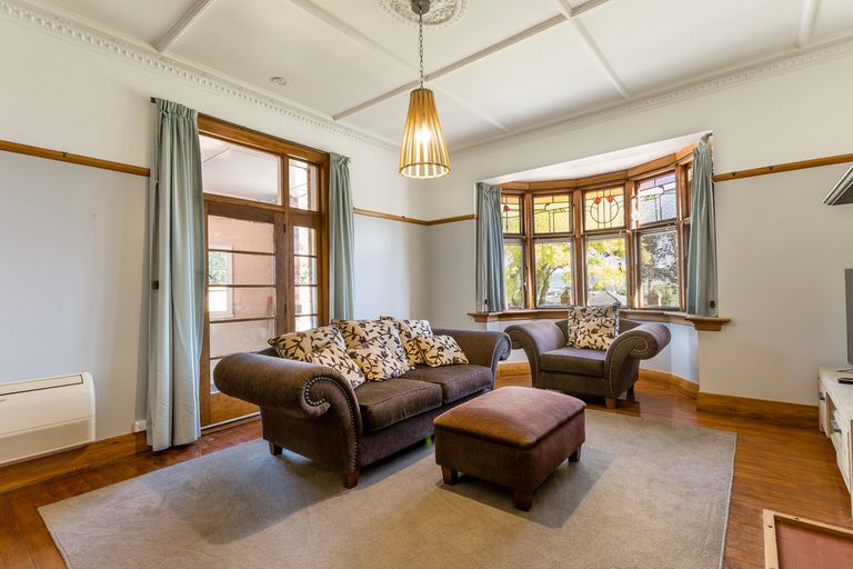 Photo of property in 50 Gladstone Road North, Mosgiel, 9024