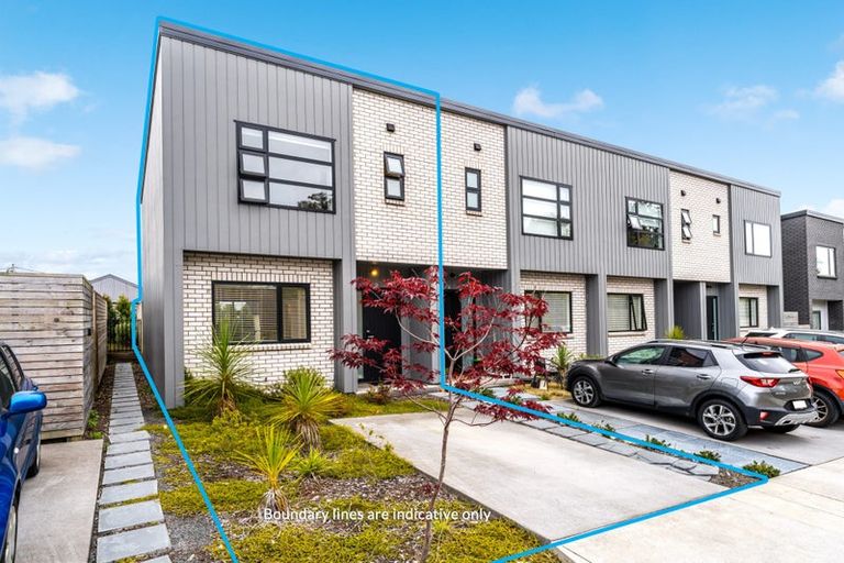 Photo of property in 6/22 James Laurie Street, Henderson, Auckland, 0612