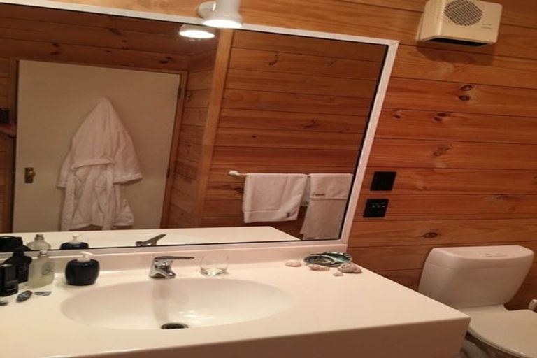 Photo of property in 16 Mcfarlane Street, Mount Victoria, Wellington, 6011