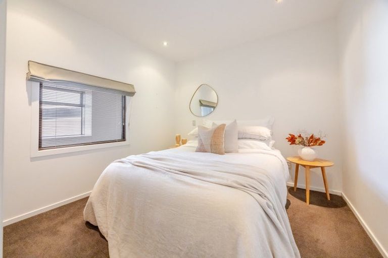 Photo of property in 407/7 Humber Street, Pandora, Napier, 4110