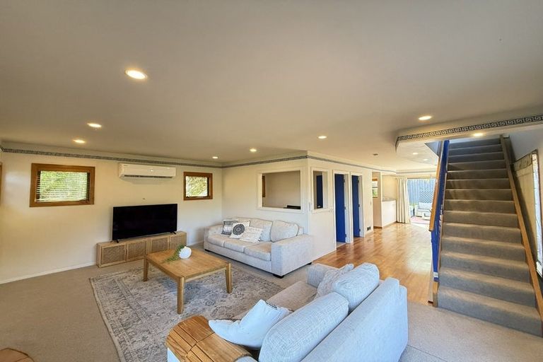 Photo of property in 37 Cornwall Road, Lyttelton, 8082