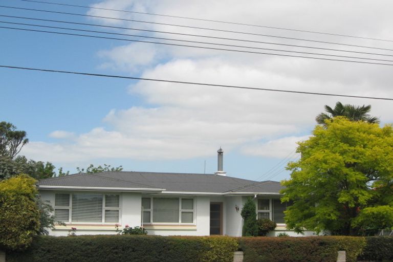 Photo of property in 131 Simeon Street, Spreydon, Christchurch, 8024