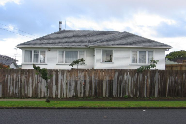Photo of property in 33 Fitzroy Street, Papatoetoe, Auckland, 2104
