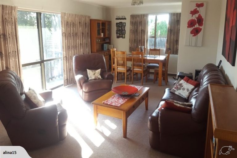 Photo of property in 23 Kanawa Street, Waikanae, 5036