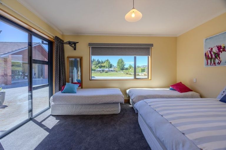 Photo of property in 90 Golf Course Road, Wanaka, 9305