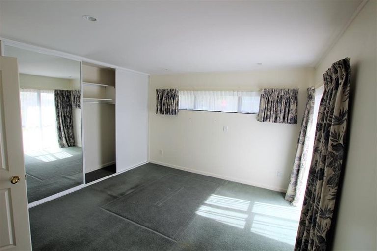 Photo of property in 12 Beatrice Avenue, Hillcrest, Auckland, 0627