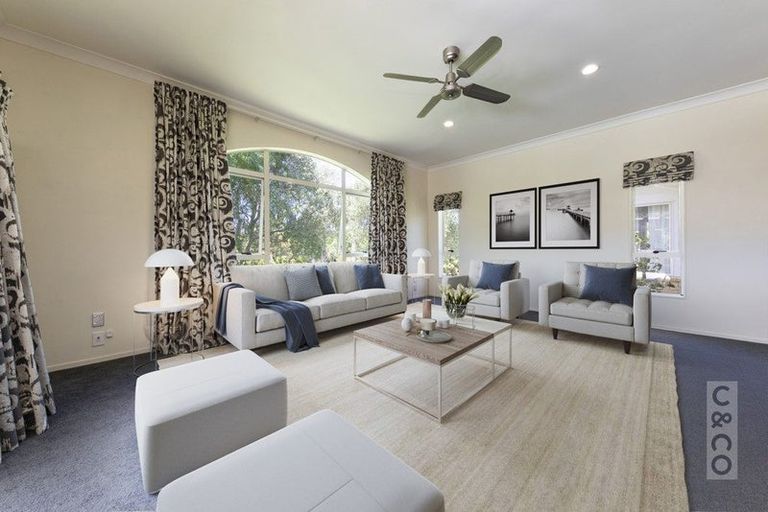 Photo of property in 10 Amber Place, Waimauku, 0812
