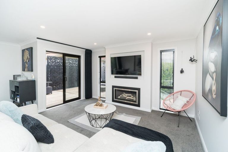 Photo of property in 6 Ngaio Street, West End, Palmerston North, 4412