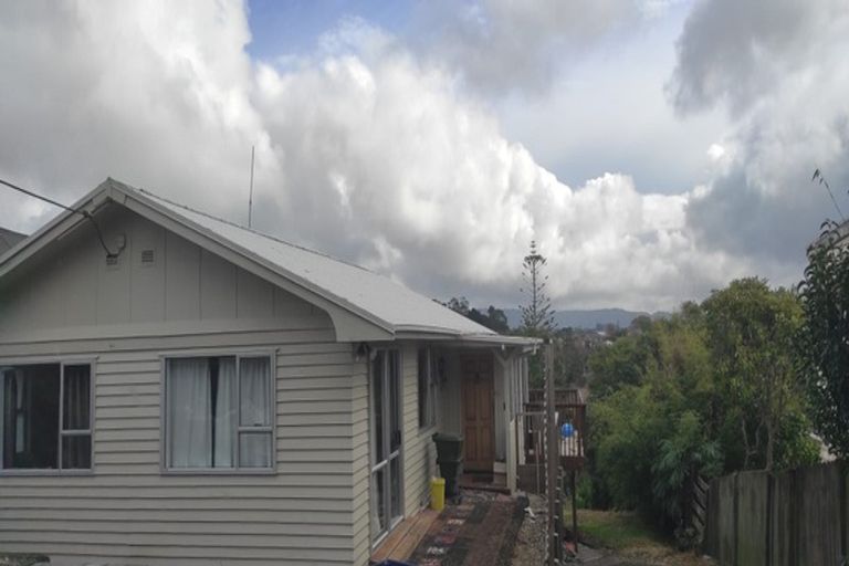 Photo of property in 121 Rosier Road, Glen Eden, Auckland, 0602