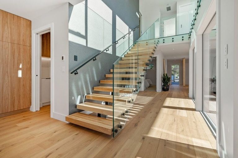 Photo of property in 40 Rayburn Avenue, Papanui, Christchurch, 8053