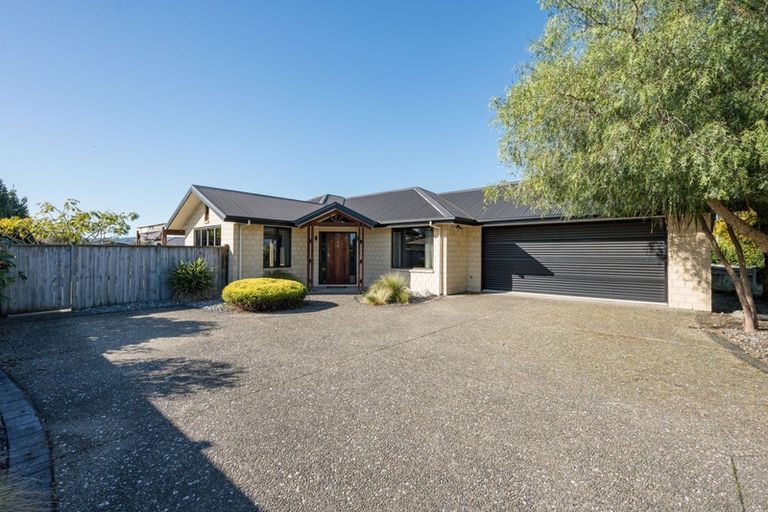 Photo of property in 30 Monaco View, Stoke, Nelson, 7011