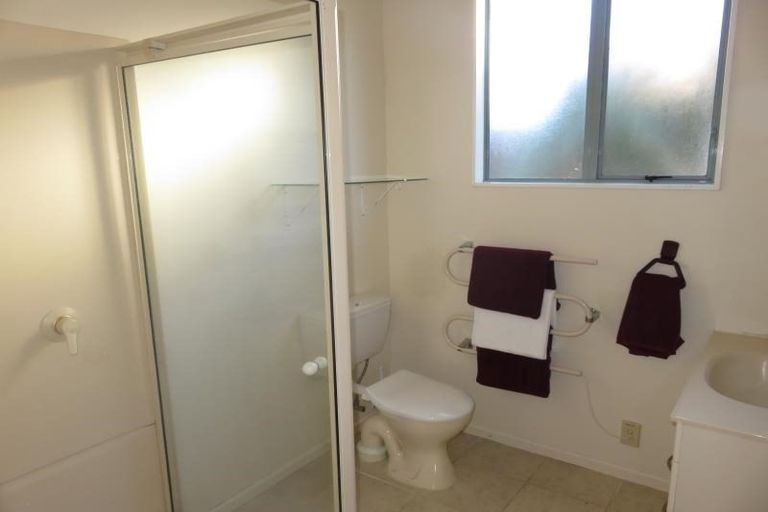 Photo of property in 3 Bathgate Street, Johnsonville, Wellington, 6037