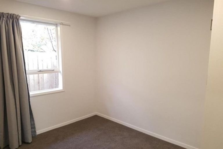 Photo of property in 2/62 Clare Road, St Albans, Christchurch, 8014