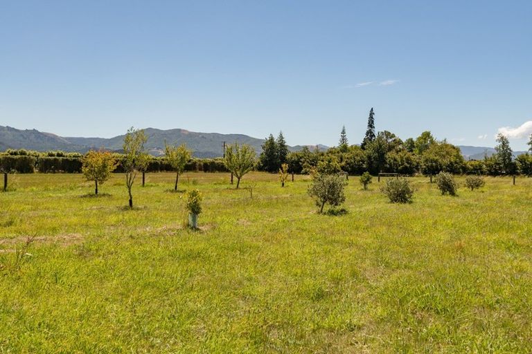 Photo of property in Queen Victoria Street, Lower Moutere, Upper Moutere, 7175