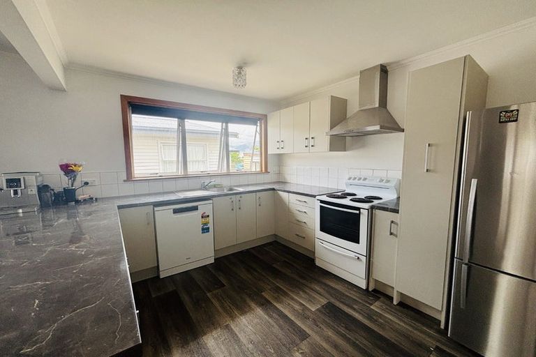 Photo of property in 37 Gladstone Road, Richmond, 7020