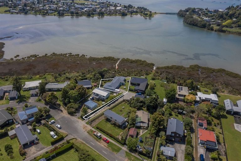 Photo of property in 117 Pepe Road, Tairua, 3508