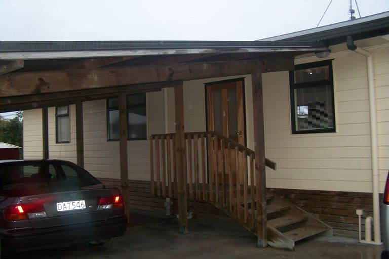 Photo of property in 4 Marine Parade, Mount Maunganui, 3116