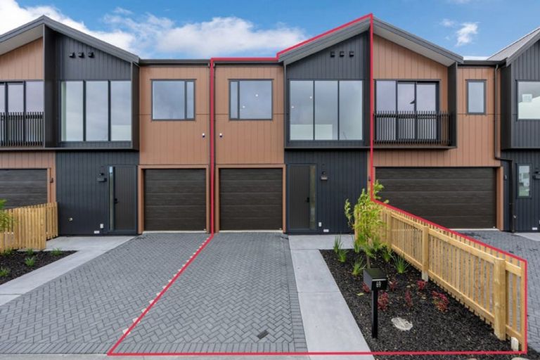 Photo of property in 69 Harewood Street, Whenuapai, Auckland, 0618