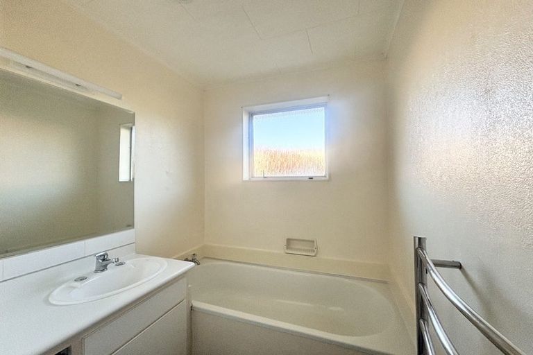 Photo of property in 392a Fergusson Drive, Heretaunga, Upper Hutt, 5018