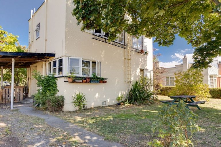 Photo of property in 12 Masters Crescent, Masterton, 5810