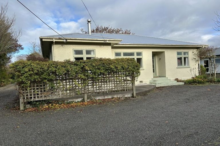 Photo of property in 14 Kuratawhiti Street, Greytown, 5712