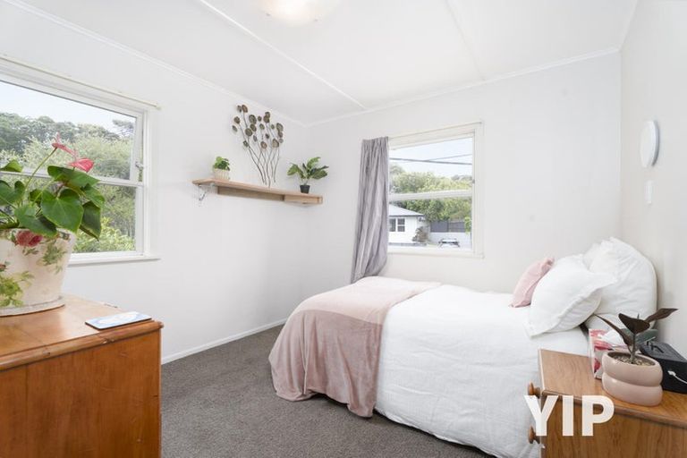Photo of property in 7b Jay Street, Paparangi, Wellington, 6037