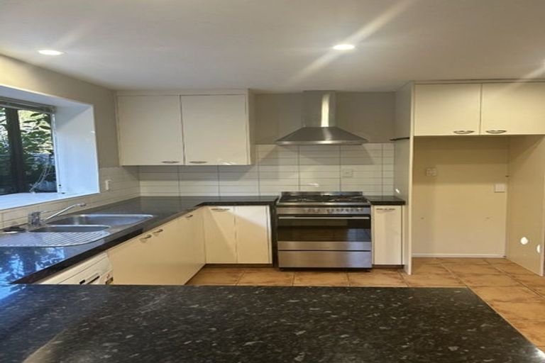 Photo of property in 34 Regency Crescent, Redwood, Christchurch, 8051