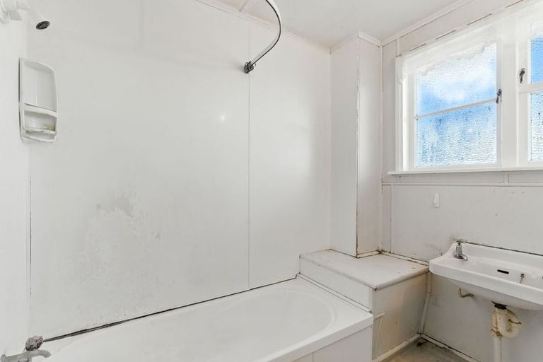 Photo of property in 71 Columba Avenue, Calton Hill, Dunedin, 9012