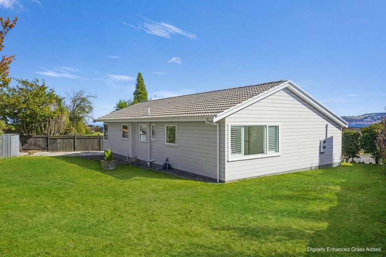 Photo of property in 6 Battersea Place, Richmond Heights, Taupo, 3330