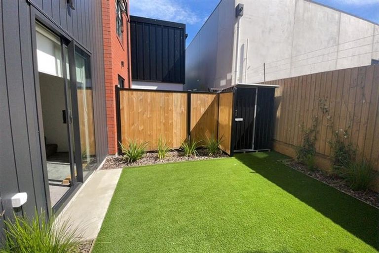 Photo of property in 1/216 Worcester Street, Christchurch Central, Christchurch, 8011