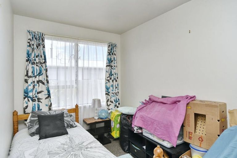 Photo of property in 90 Bayswater Crescent, Bromley, Christchurch, 8062