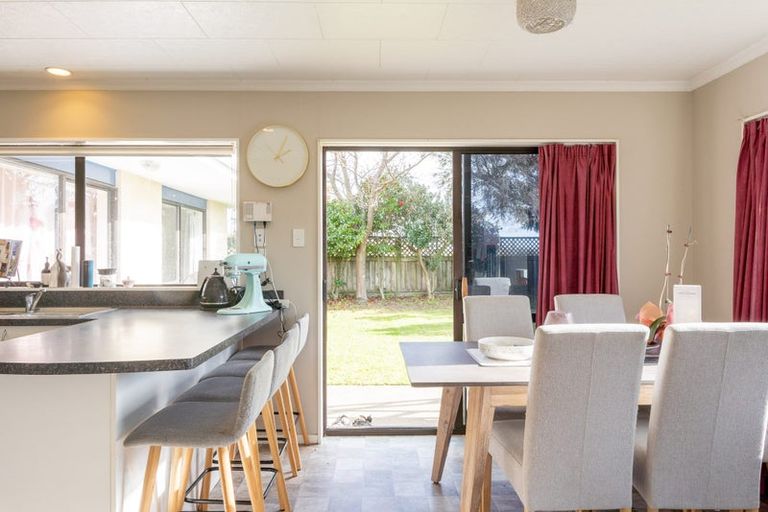 Photo of property in 21 Mercury Street, Milson, Palmerston North, 4414