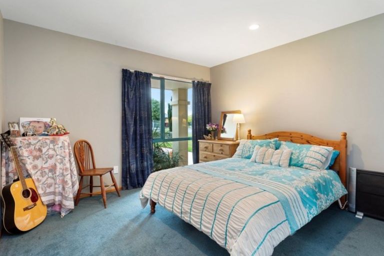 Photo of property in 20 Milesbrook Close, Rangiora, 7400