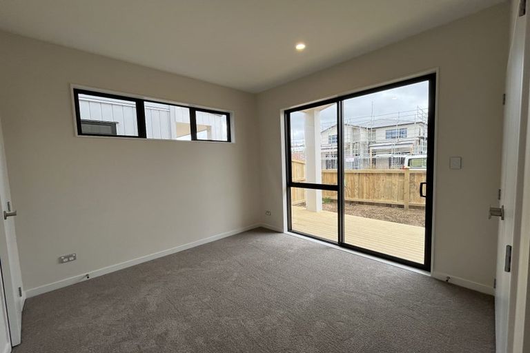 Photo of property in 18 Kapeta Lane, Karaka, 2113
