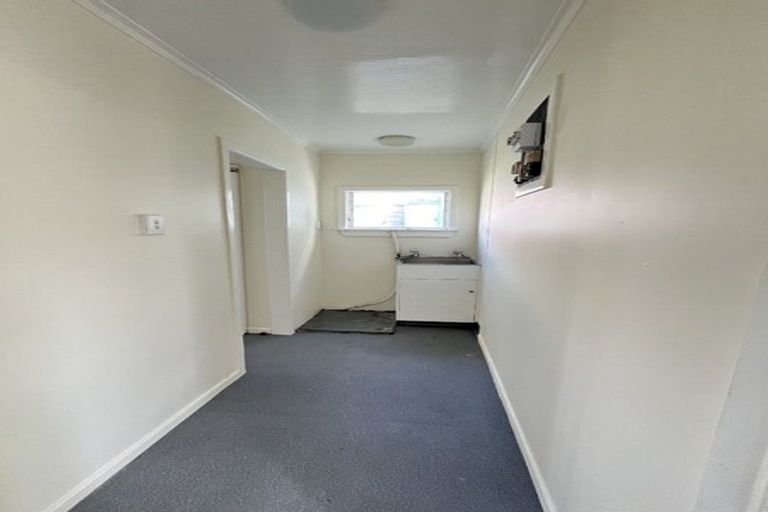 Photo of property in 63a Great South Road, Manurewa, Auckland, 2102