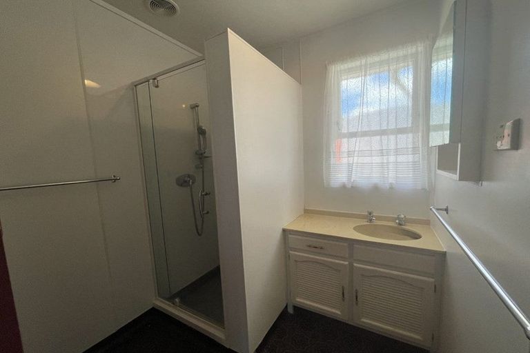 Photo of property in 106 Nixon Road, Taupaki, Henderson, 0782