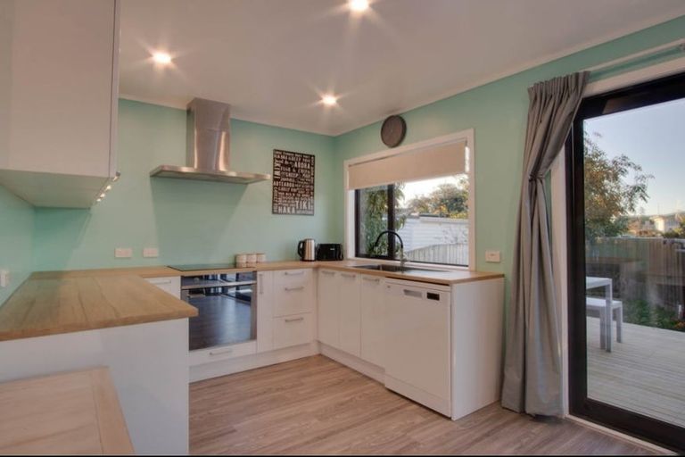 Photo of property in 20 Panair Crescent, Hillcrest, Hamilton, 3216