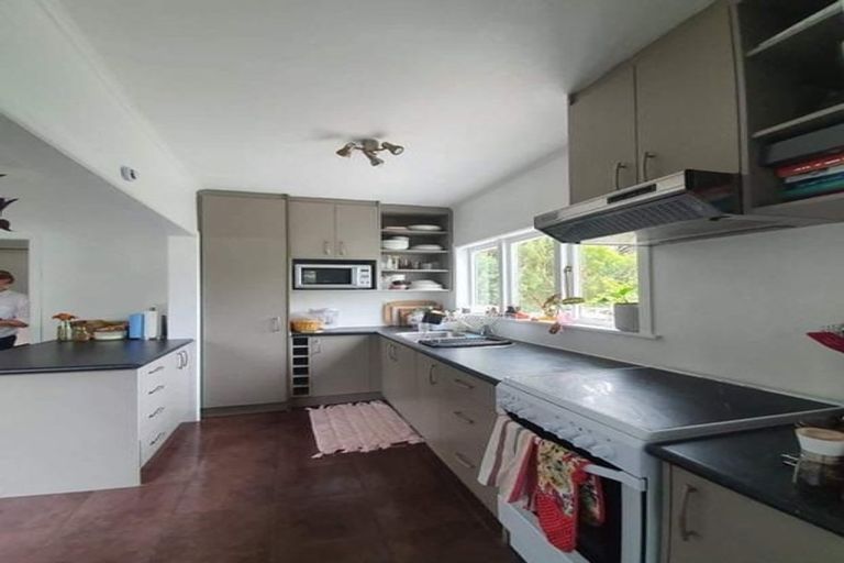 Photo of property in 59 Woodside Road, Massey, Auckland, 0614