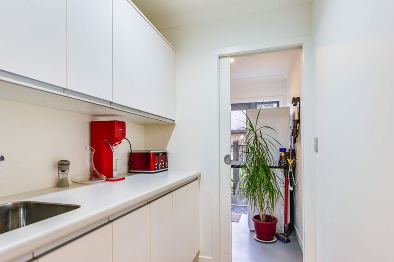 Photo of property in 21a Darley Street, Maeroa, Hamilton, 3200