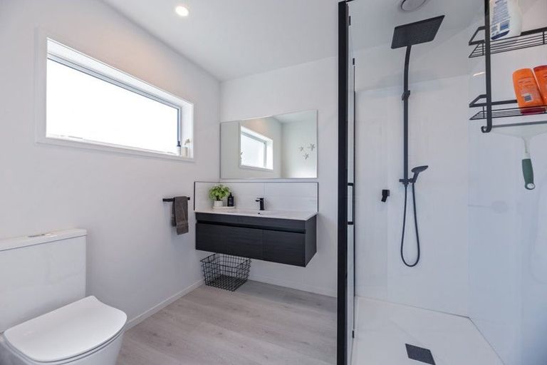 Photo of property in 13a Hawea Street, Mount Maunganui, 3116
