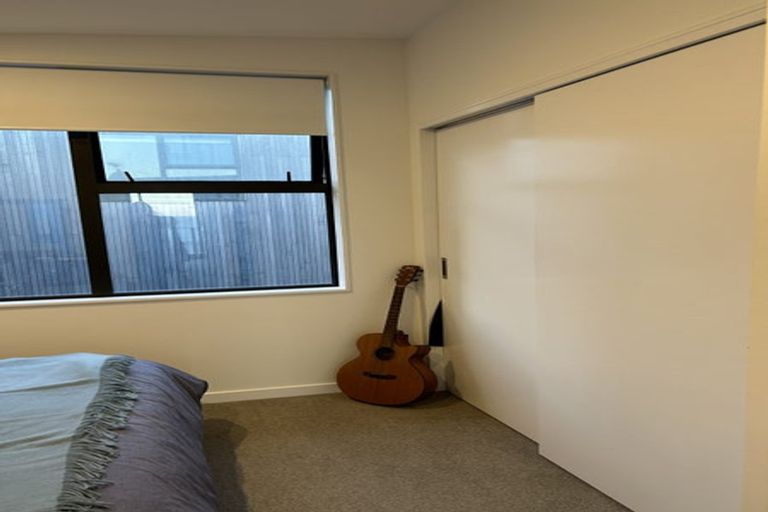 Photo of property in 20u4 Trent Street, Island Bay, Wellington, 6023