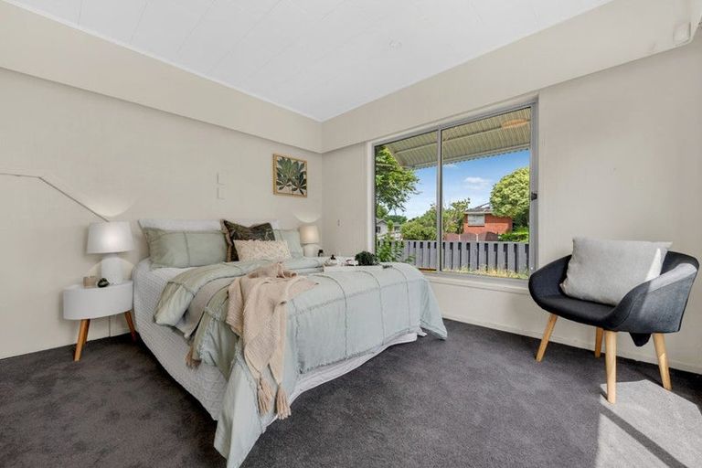Photo of property in 110 Friedlanders Road, Manurewa, Auckland, 2102