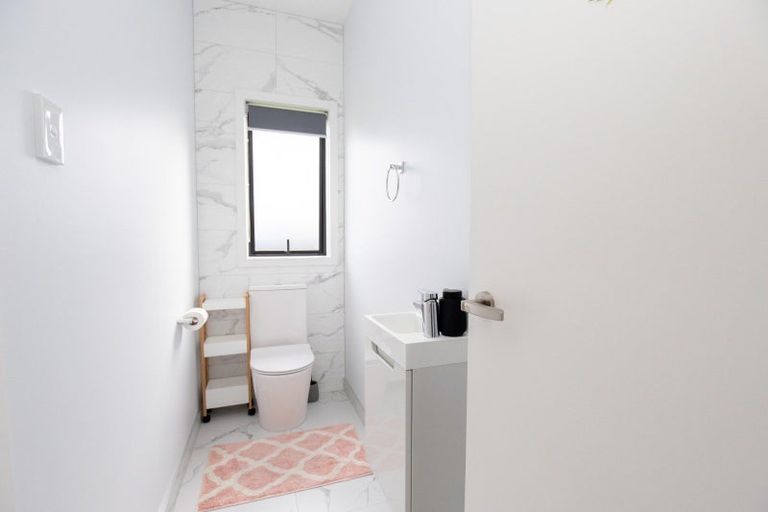 Photo of property in 22 Mcwatters Drive, Ngatea, 3503