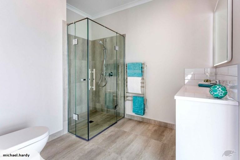 Photo of property in 150 Kupe Drive, Whitianga, 3510