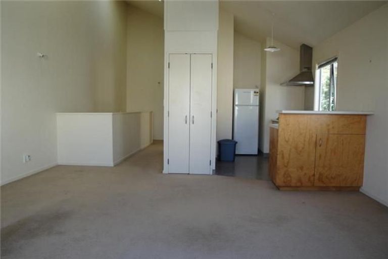 Photo of property in 13/1 Drummond Street, Mount Cook, Wellington, 6021