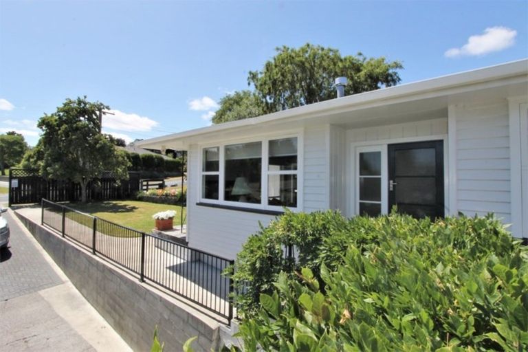 Photo of property in 79 Taupo View Road, Taupo, 3330