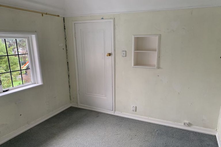 Photo of property in 1 Marama Terrace, Eastbourne, Lower Hutt, 5013