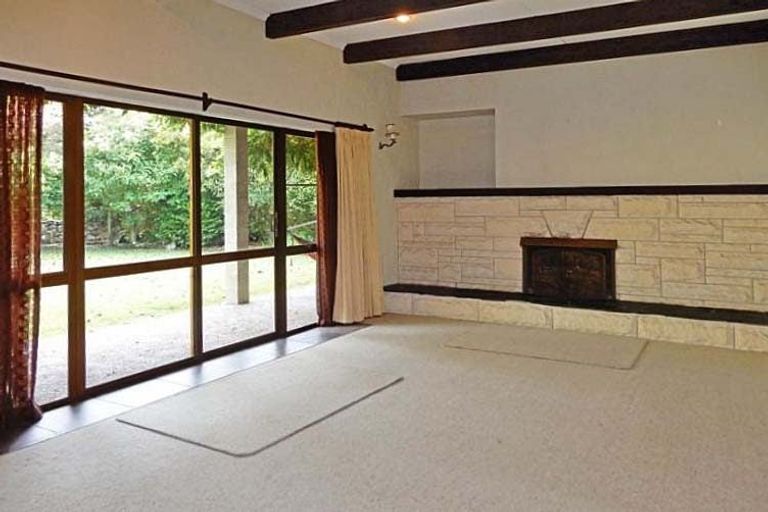 Photo of property in 123 Mckerrow Road, Waianakarua, Oamaru, 9495