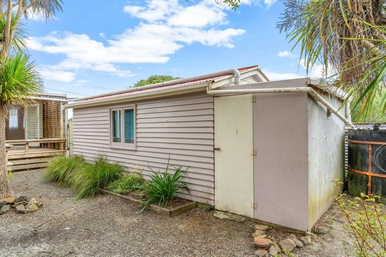 Photo of property in 2081 Paparoa Valley Road, Paparoa, 0571